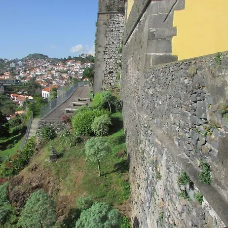 아파트 Fortaleza Do Pico *